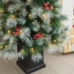 Glitzhome 5Ft Pre-Lit Artificial Christmas Porch Tree With Pinecones