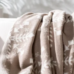 Safavieh Snowflake Throw Blanket Discount